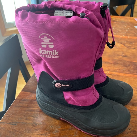 Girls Kamik winter boots - Picture 1 of 7